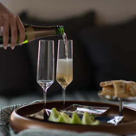 فندق سيرينيسيما البوتيكي 5*