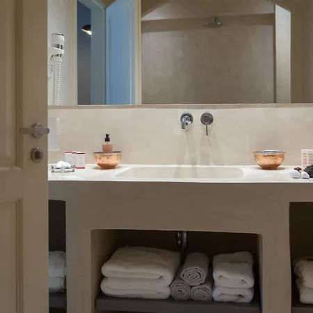 Serenissima Boutique Hriszí Aktí Haniá